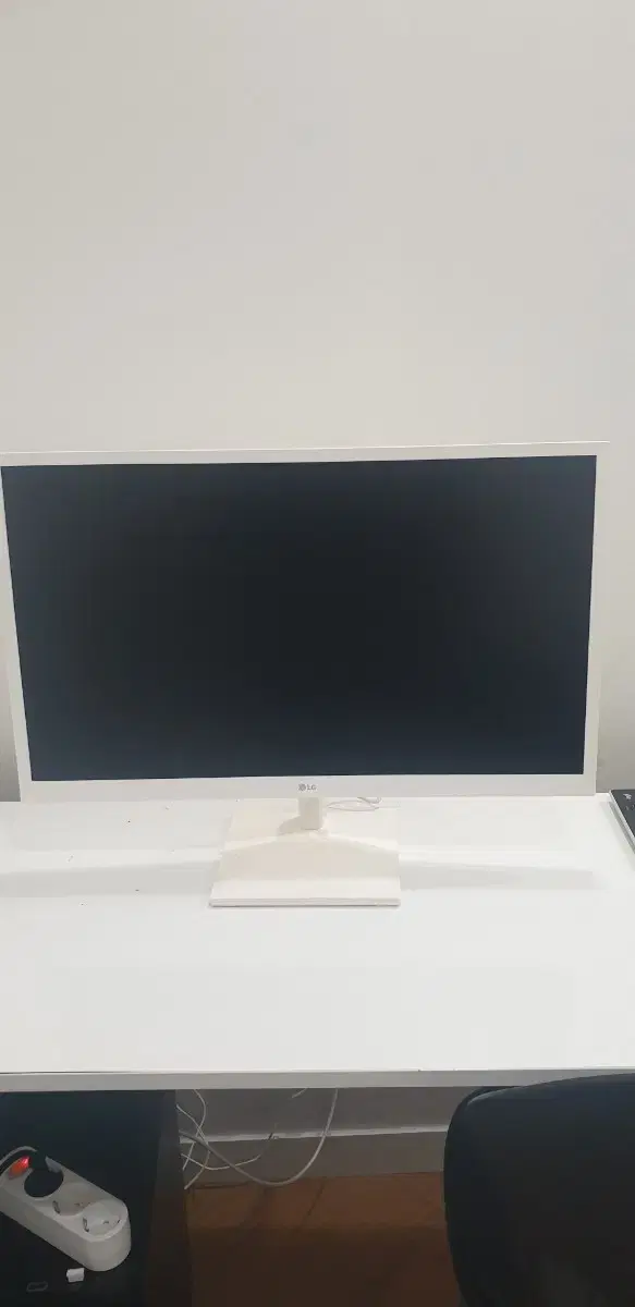 LG 27MN430HW 27인치 IPS 모니터 화이트감성데스크테리어